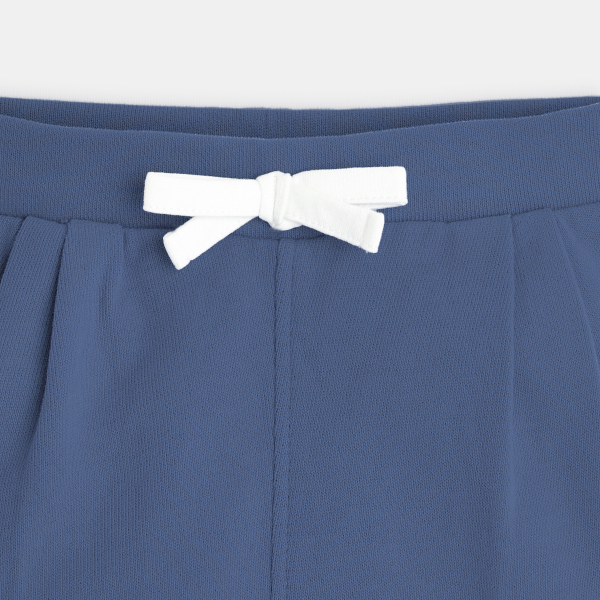 Short à plis en molleton bleu bébé fille
