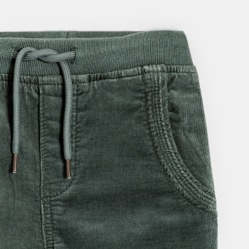 بنطال رياضي مخملي باللون الأخضر للأولاد