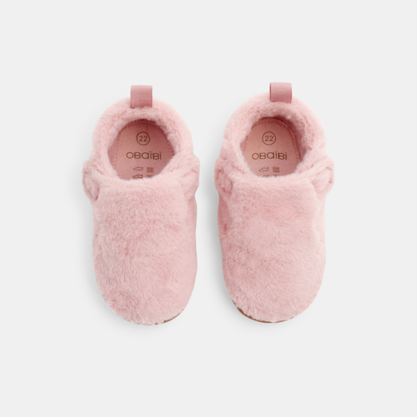 Chaussons fausse fourrure rose bébé fille