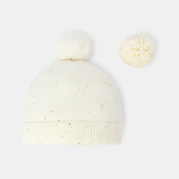 طاقية مزينة بالترتر باللون الأبيض للفتيات