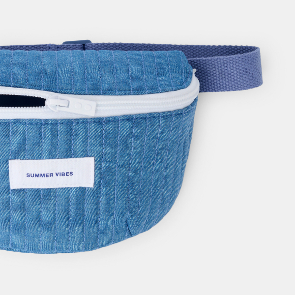 Sac banane en denim matelassé bleu Fille