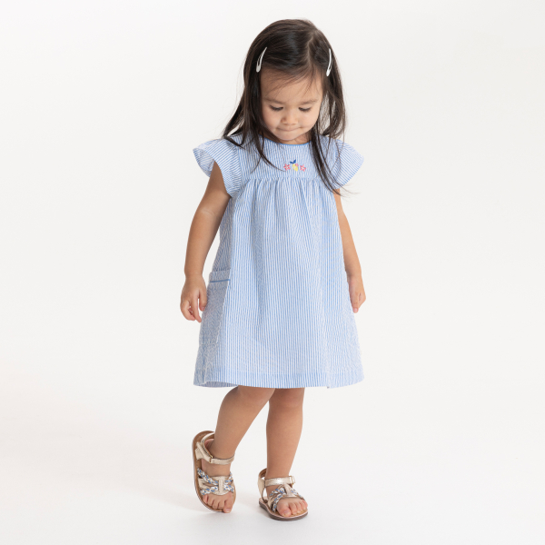 Robe rayée seersucker bleu bébé fille
