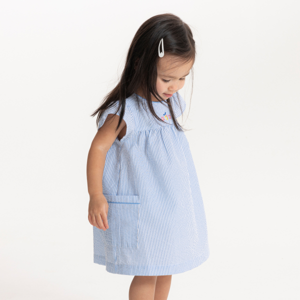 Robe rayée seersucker bleu bébé fille